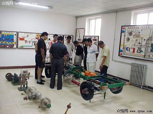 驾校副校长和学员因小事竟开打